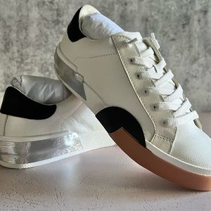 Dolce Vita Zina Sneakers in
White / Black Leather Size 6.5